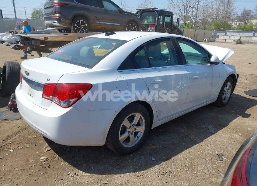 Photo 4 of 2015 Chevrolet Cruze 1LT AUTO (VIN 1G1PC5SB4F7277616)