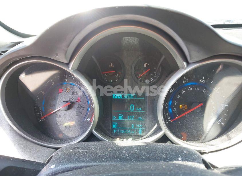 Photo 7 of 2015 Chevrolet Cruze 1LT AUTO (VIN 1G1PC5SB4F7277616)