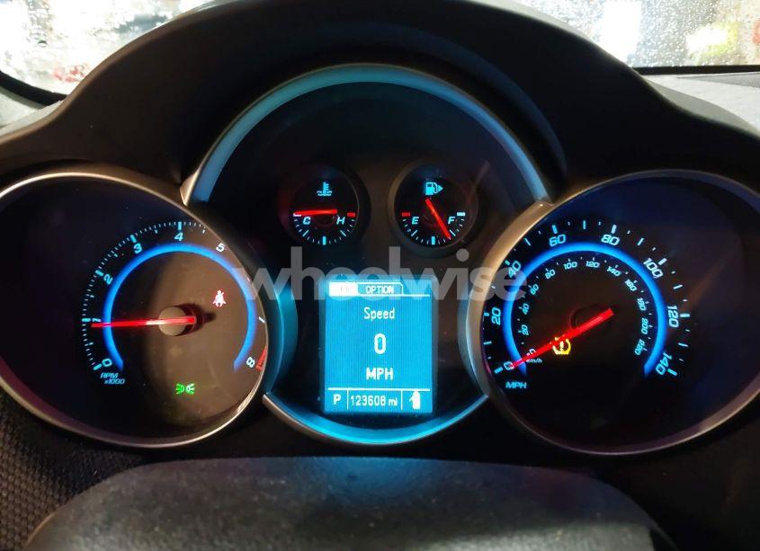 Photo 7 of 2015 Chevrolet Cruze 1LT AUTO (VIN 1G1PC5SB4F7279964)