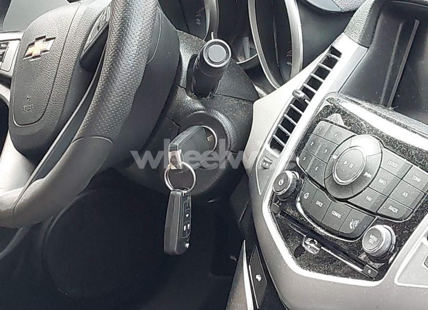 Photo 11 of 2015 Chevrolet Cruze 1LT AUTO (VIN 1G1PC5SB4F7290978)