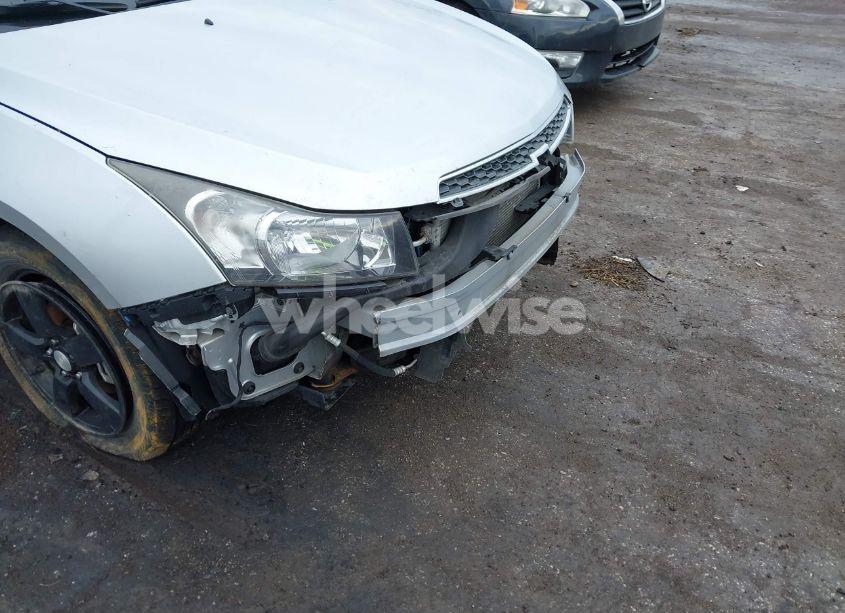 Photo 6 of 2013 Chevrolet Cruze 1LT AUTO (VIN 1G1PC5SB5D7104166)