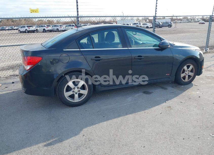 Photo 4 of 2013 Chevrolet Cruze 1LT AUTO (VIN 1G1PC5SB5D7181507)