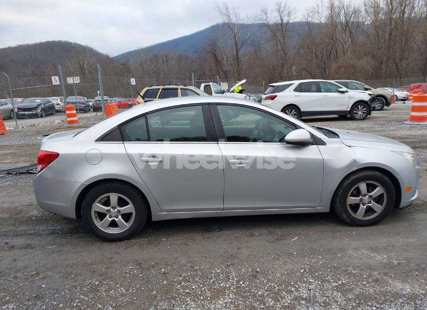 Photo 13 of 2013 Chevrolet Cruze 1LT AUTO (VIN 1G1PC5SB5D7187288)