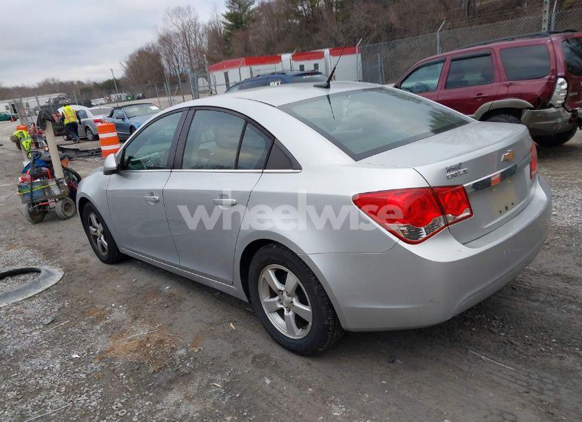 Photo 3 of 2013 Chevrolet Cruze 1LT AUTO (VIN 1G1PC5SB5D7187288)