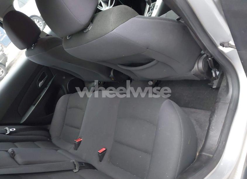 Photo 8 of 2013 Chevrolet Cruze 1LT AUTO (VIN 1G1PC5SB5D7187288)