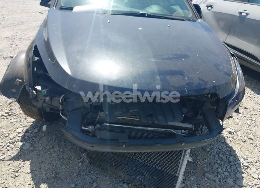 Photo 6 of 2013 Chevrolet Cruze 1LT AUTO (VIN 1G1PC5SB5D7279985)