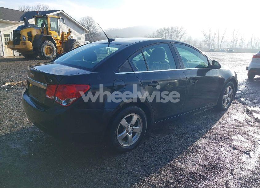 Photo 4 of 2013 Chevrolet Cruze 1LT AUTO (VIN 1G1PC5SB5D7298343)