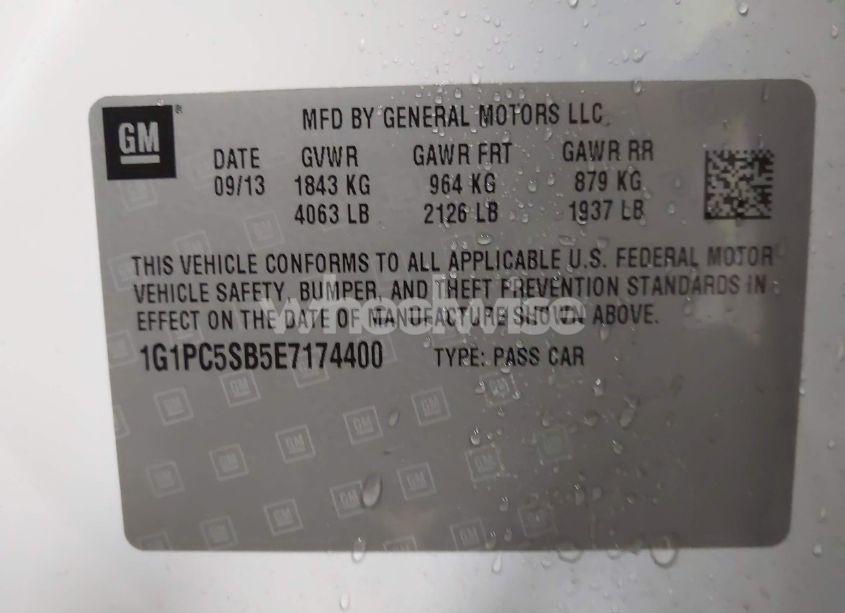 Photo 9 of 2014 Chevrolet Cruze 1LT AUTO (VIN 1G1PC5SB5E7174400)