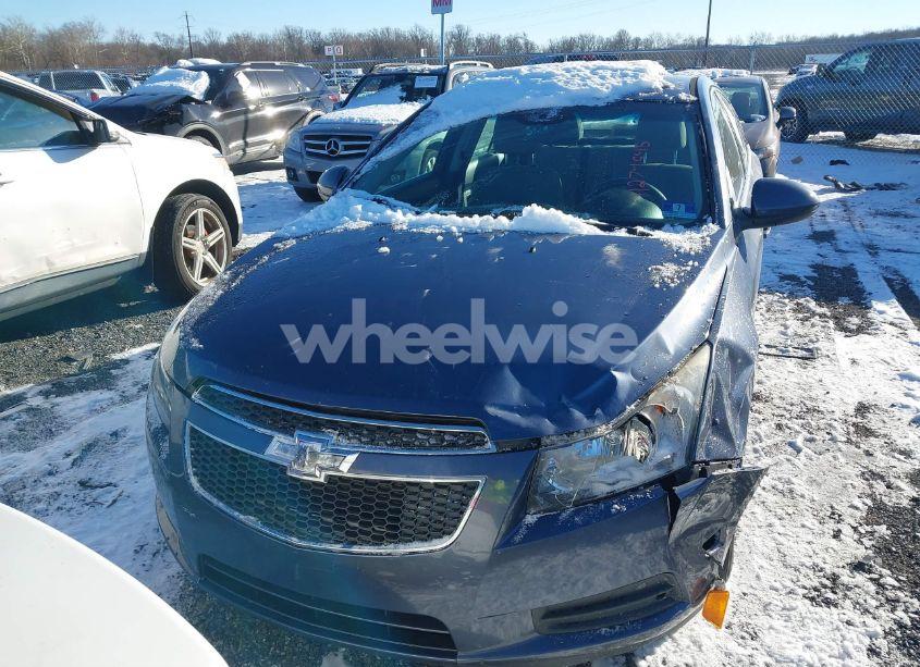Photo 12 of 2014 Chevrolet Cruze 1LT AUTO (VIN 1G1PC5SB5E7201451)