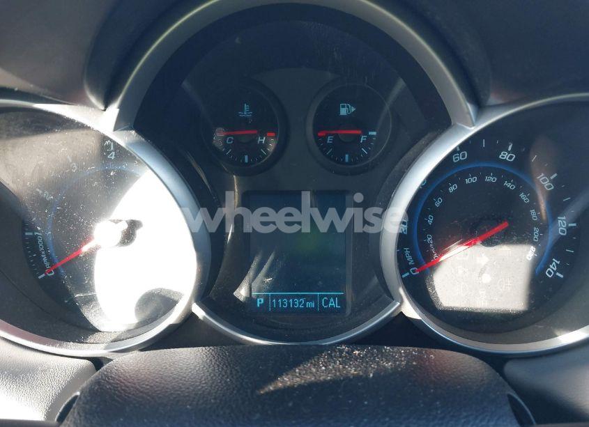 Photo 7 of 2014 Chevrolet Cruze 1LT AUTO (VIN 1G1PC5SB5E7201451)