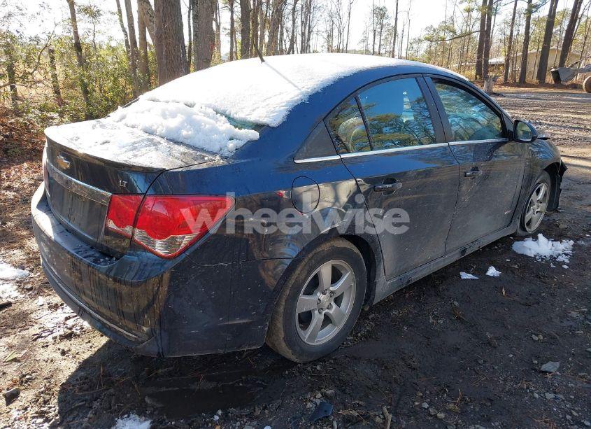 Photo 4 of 2014 Chevrolet Cruze 1LT AUTO (VIN 1G1PC5SB5E7219240)