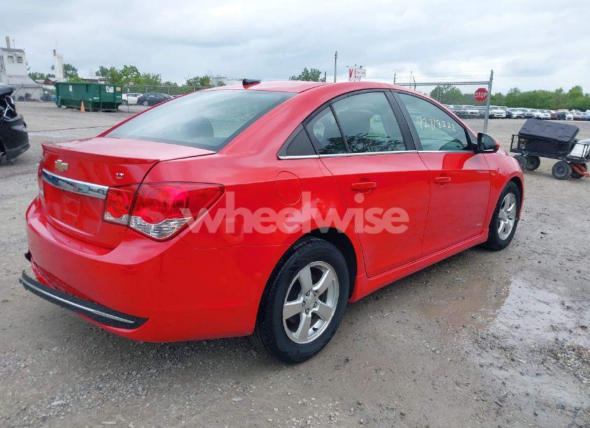 Photo 4 of 2014 Chevrolet Cruze 1LT AUTO (VIN 1G1PC5SB5E7230853)