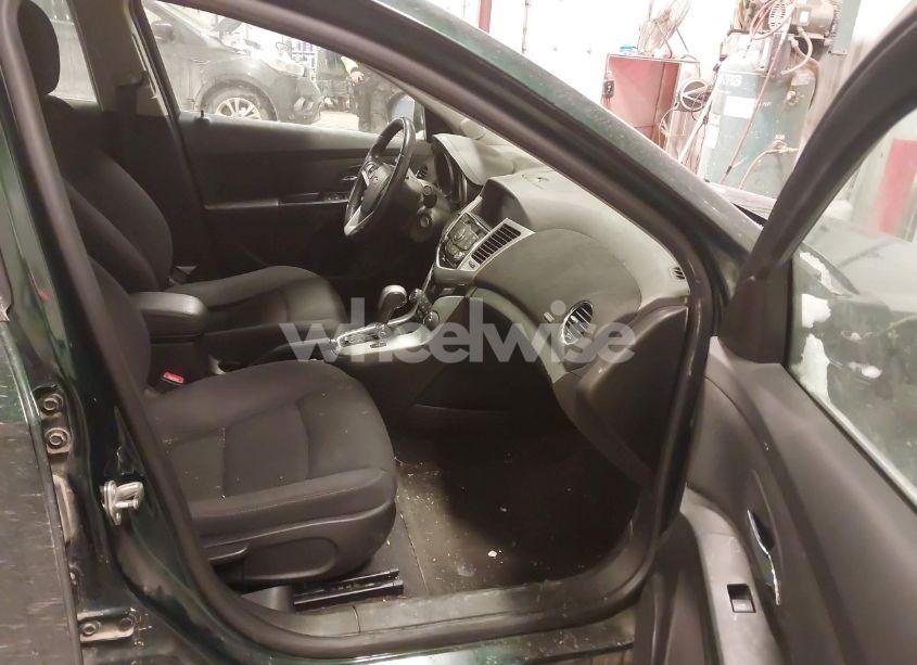 Photo 5 of 2014 Chevrolet Cruze 1LT AUTO (VIN 1G1PC5SB5E7256322)