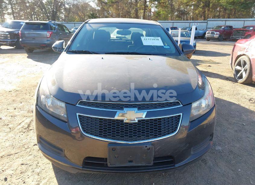 Photo 6 of 2014 Chevrolet Cruze 1LT AUTO (VIN 1G1PC5SB5E7267286)