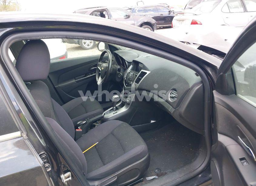Photo 5 of 2014 Chevrolet Cruze 1LT AUTO (VIN 1G1PC5SB5E7268583)