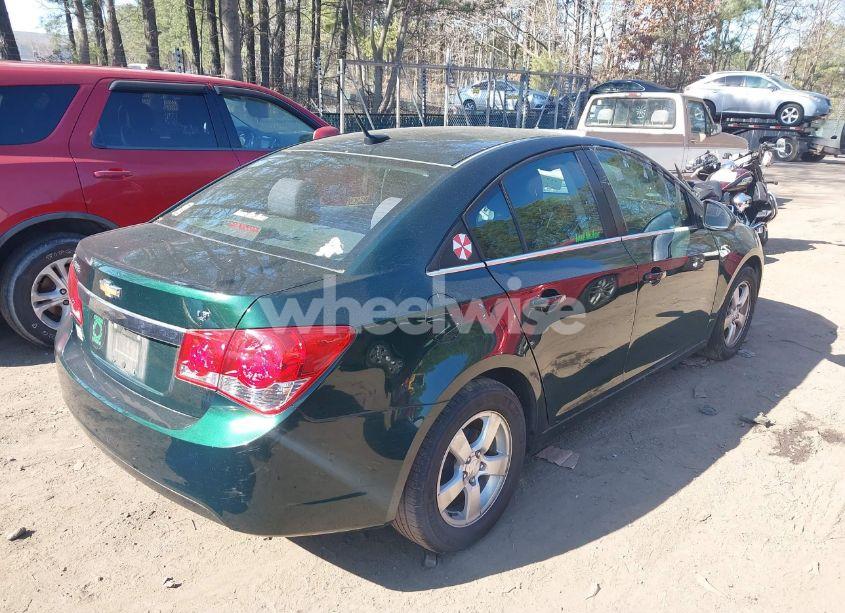 Photo 4 of 2014 Chevrolet Cruze 1LT AUTO (VIN 1G1PC5SB5E7278630)