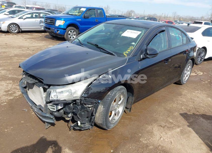 Photo 2 of 2014 Chevrolet Cruze 1LT AUTO (VIN 1G1PC5SB5E7299719)