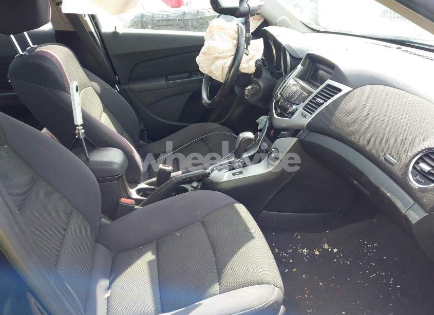 Photo 5 of 2014 Chevrolet Cruze 1LT AUTO (VIN 1G1PC5SB5E7299719)