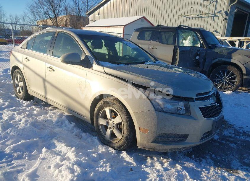 2014 Chevrolet Cruze 1LT AUTO (VIN 1G1PC5SB5E7345596) main photo