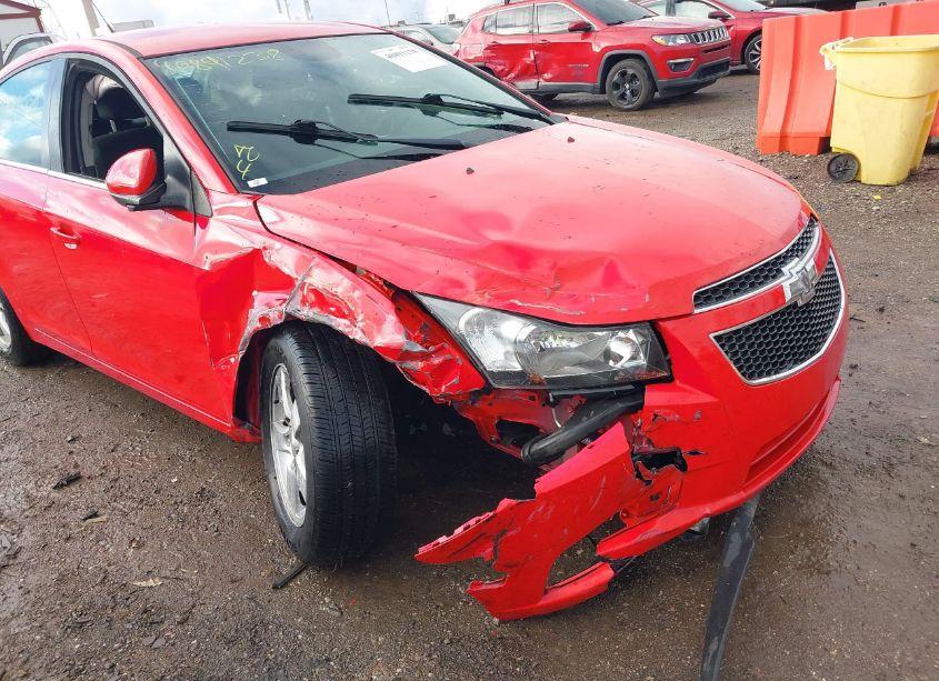 Photo 6 of 2014 Chevrolet Cruze 1LT AUTO (VIN 1G1PC5SB5E7356002)