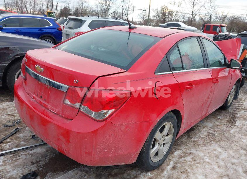 Photo 4 of 2014 Chevrolet Cruze 1LT AUTO (VIN 1G1PC5SB5E7390571)