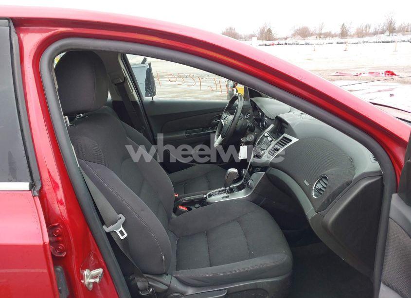 Photo 5 of 2014 Chevrolet Cruze 1LT AUTO (VIN 1G1PC5SB5E7408762)