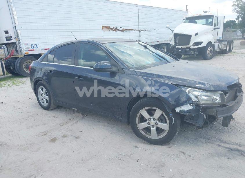 2014 Chevrolet Cruze 1LT AUTO (VIN 1G1PC5SB5E7412326) main photo