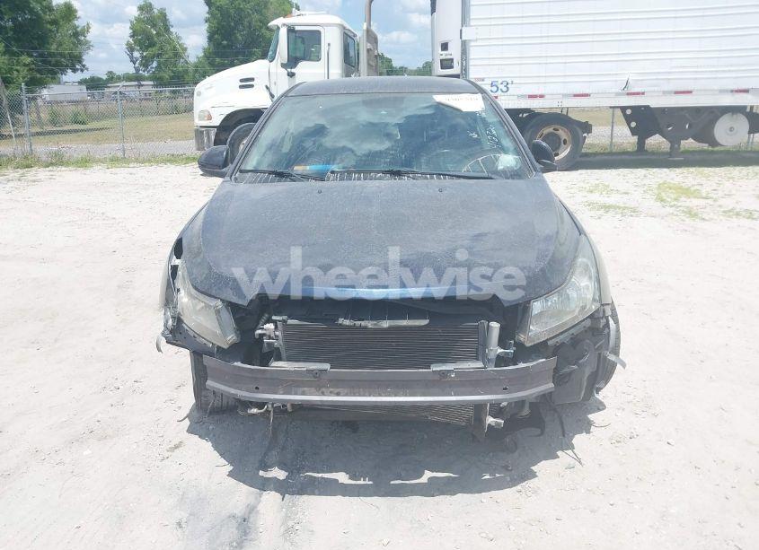 Photo 6 of 2014 Chevrolet Cruze 1LT AUTO (VIN 1G1PC5SB5E7412326)