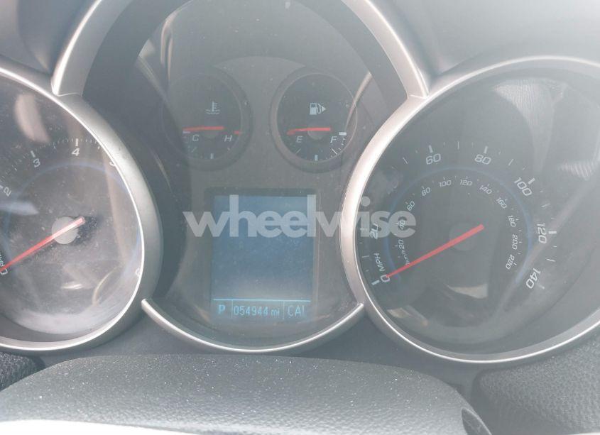 Photo 7 of 2014 Chevrolet Cruze 1LT AUTO (VIN 1G1PC5SB5E7412326)