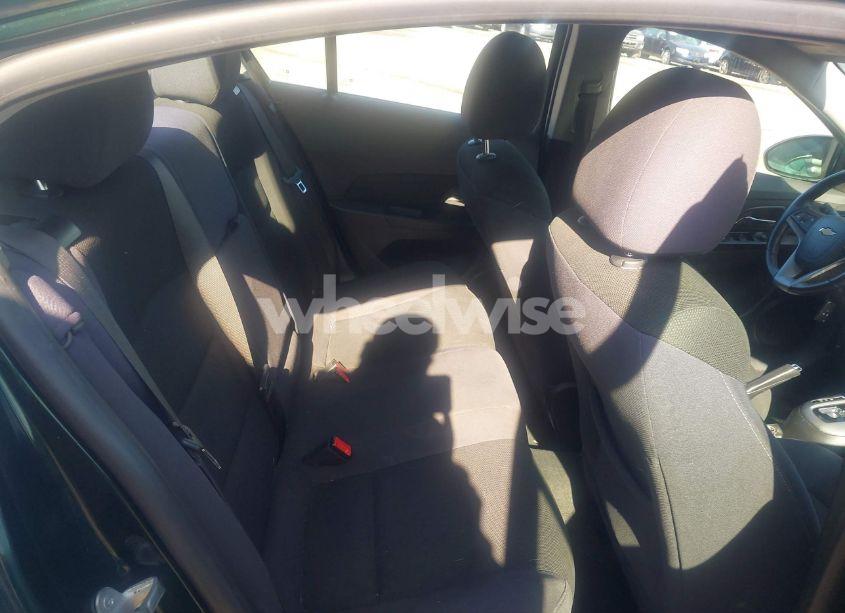 Photo 8 of 2014 Chevrolet Cruze 1LT AUTO (VIN 1G1PC5SB5E7412701)