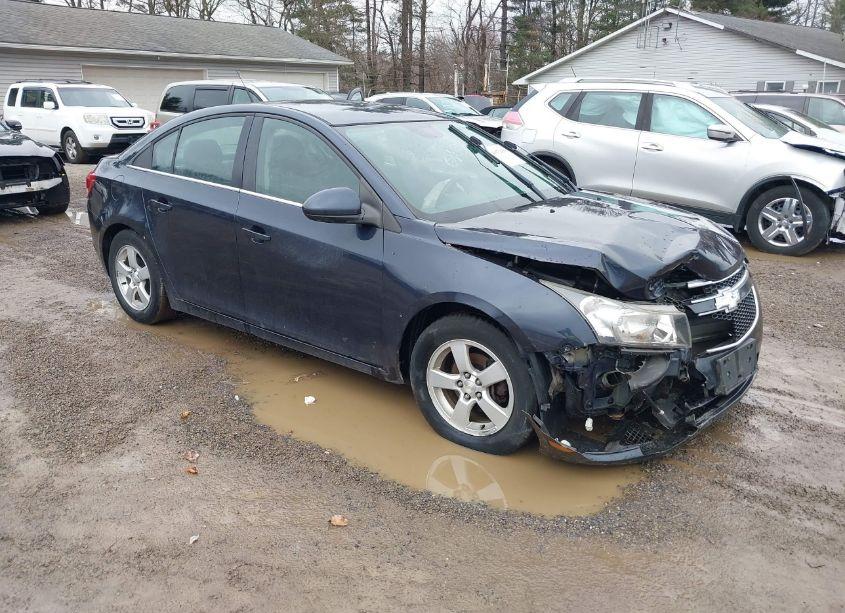 2014 Chevrolet Cruze 1LT AUTO (VIN 1G1PC5SB5E7428039) main photo