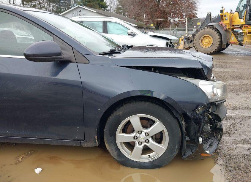 Photo 18 of 2014 Chevrolet Cruze 1LT AUTO (VIN 1G1PC5SB5E7428039)