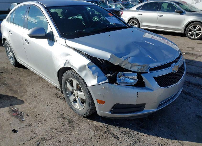 Photo 6 of 2014 Chevrolet Cruze 1LT AUTO (VIN 1G1PC5SB5E7467892)