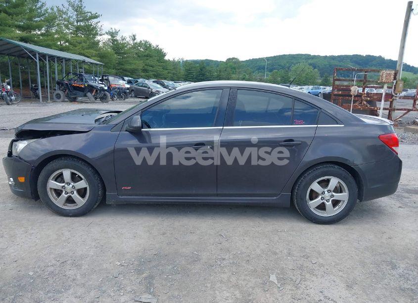 Photo 14 of 2014 Chevrolet Cruze 1LT AUTO (VIN 1G1PC5SB5E7476317)