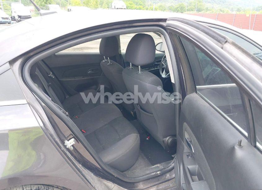 Photo 8 of 2014 Chevrolet Cruze 1LT AUTO (VIN 1G1PC5SB5E7476317)