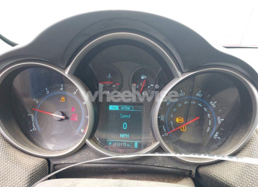 Photo 7 of 2015 Chevrolet Cruze 1LT AUTO (VIN 1G1PC5SB5F7112206)