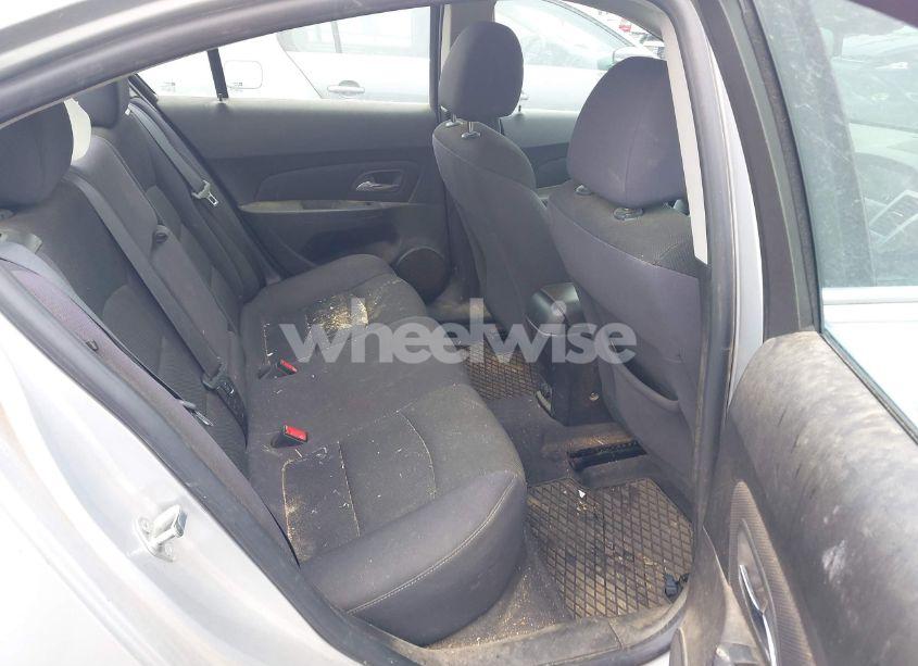 Photo 8 of 2015 Chevrolet Cruze 1LT AUTO (VIN 1G1PC5SB5F7112206)