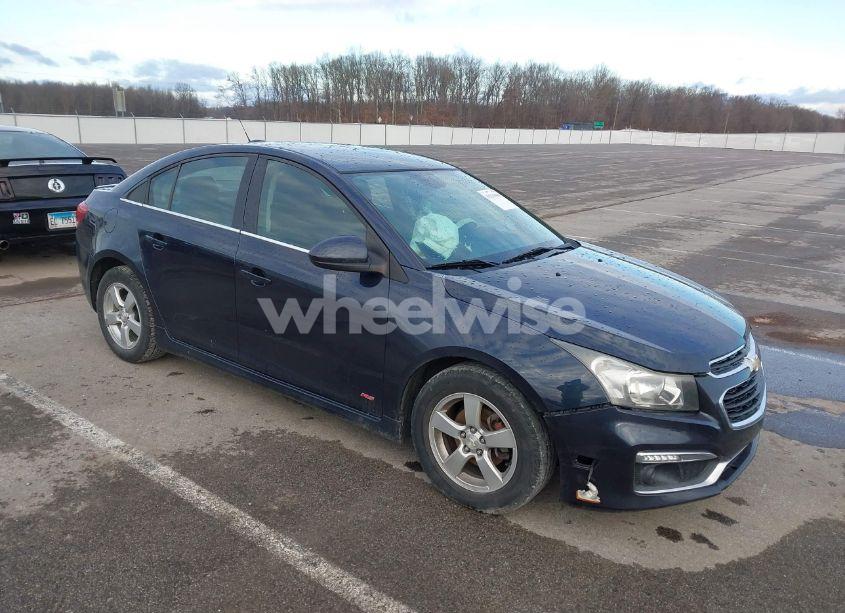 2015 Chevrolet Cruze 1LT AUTO (VIN 1G1PC5SB5F7116529) main photo