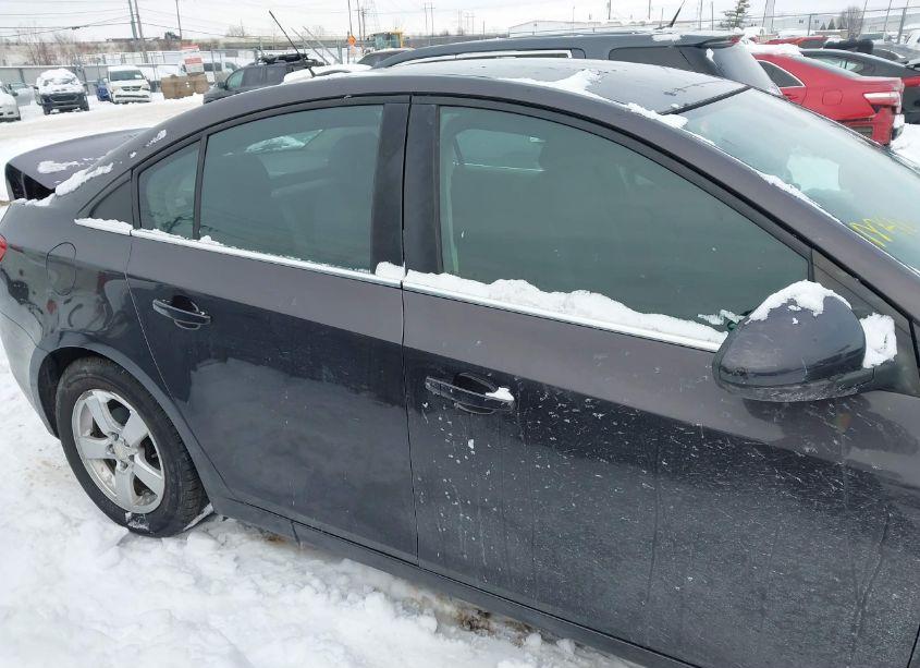 Photo 13 of 2015 Chevrolet Cruze 1LT AUTO (VIN 1G1PC5SB5F7170557)