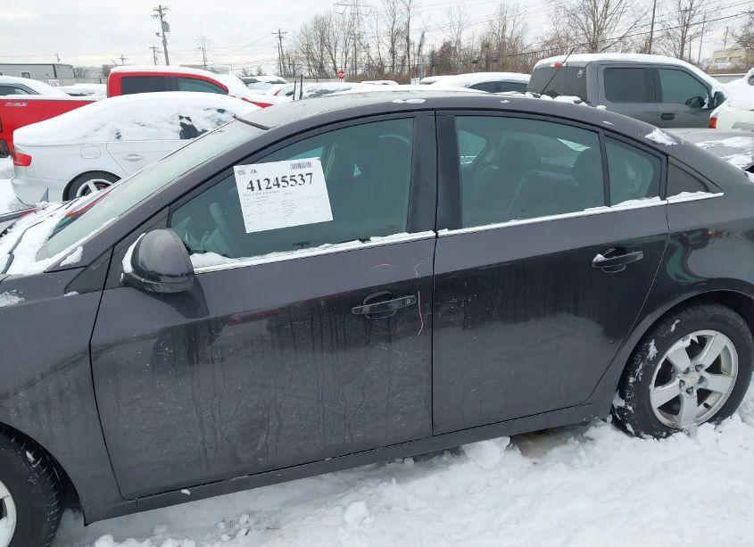 Photo 14 of 2015 Chevrolet Cruze 1LT AUTO (VIN 1G1PC5SB5F7170557)