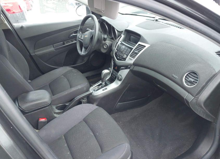 Photo 5 of 2015 Chevrolet Cruze 1LT AUTO (VIN 1G1PC5SB5F7170557)