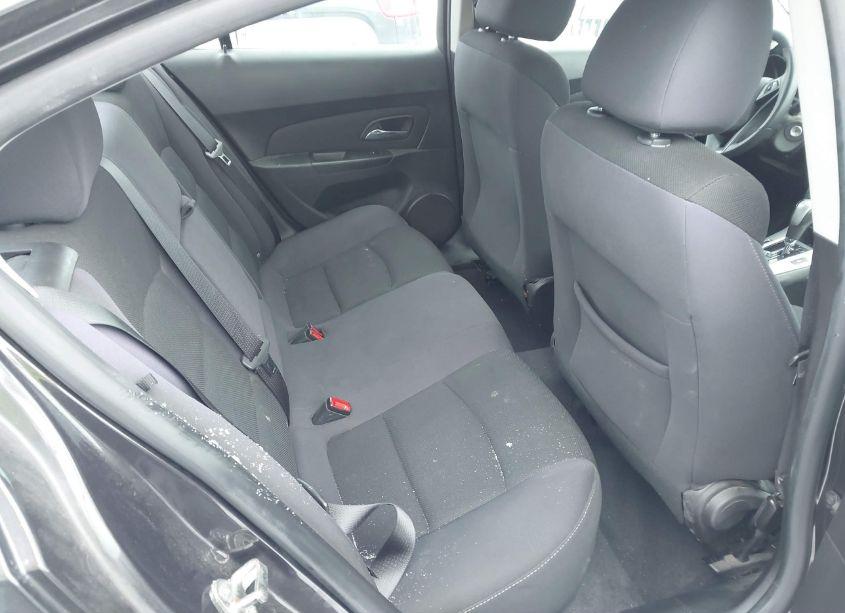 Photo 8 of 2015 Chevrolet Cruze 1LT AUTO (VIN 1G1PC5SB5F7170557)