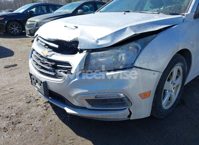 Photo 13 of 2015 Chevrolet Cruze 1LT AUTO (VIN 1G1PC5SB5F7175368)