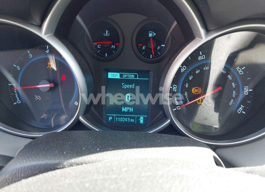 Photo 7 of 2015 Chevrolet Cruze 1LT AUTO (VIN 1G1PC5SB5F7175368)