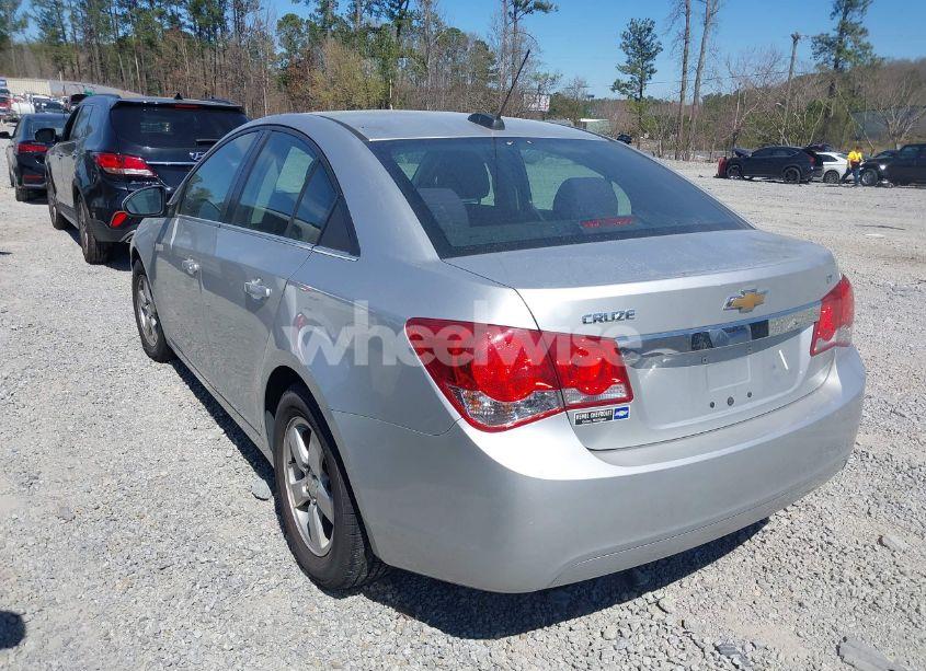 Photo 3 of 2015 Chevrolet Cruze 1LT AUTO (VIN 1G1PC5SB5F7177573)