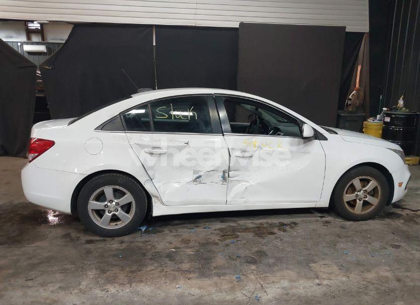 Photo 13 of 2015 Chevrolet Cruze 1LT AUTO (VIN 1G1PC5SB5F7207980)