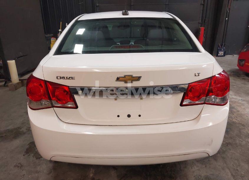 Photo 16 of 2015 Chevrolet Cruze 1LT AUTO (VIN 1G1PC5SB5F7207980)