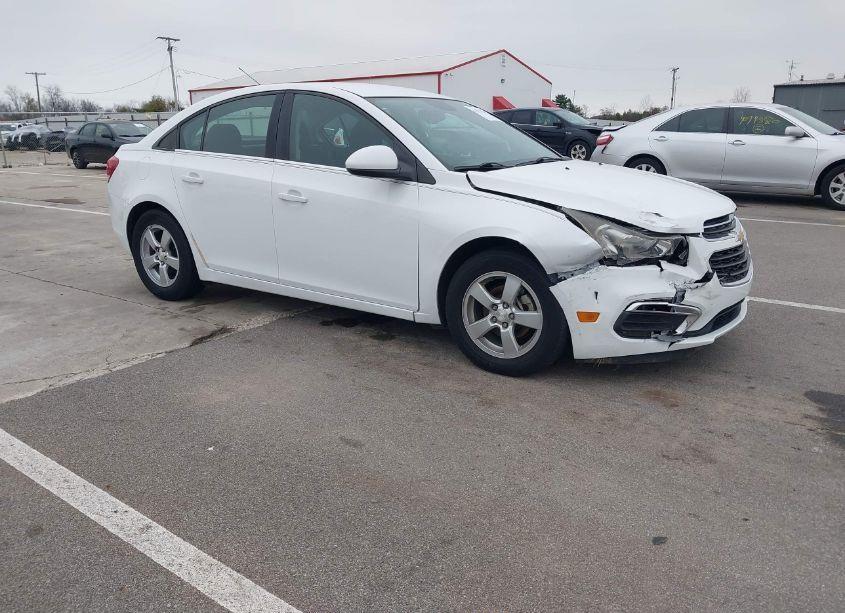 Photo 2 of 2015 Chevrolet Cruze 1LT AUTO (VIN 1G1PC5SB5F7208689)