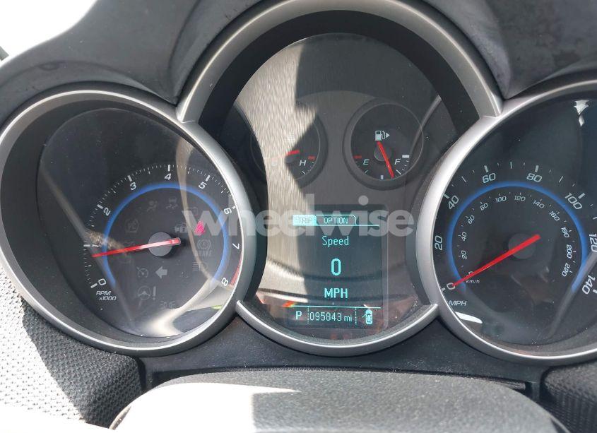 Photo 7 of 2015 Chevrolet Cruze 1LT AUTO (VIN 1G1PC5SB5F7209020)