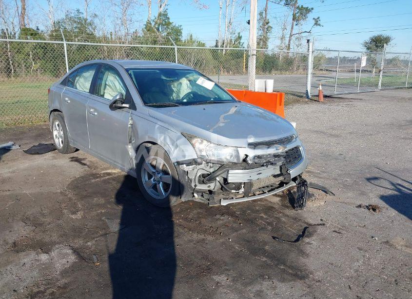 2015 Chevrolet Cruze 1LT AUTO (VIN 1G1PC5SB5F7237643) main photo